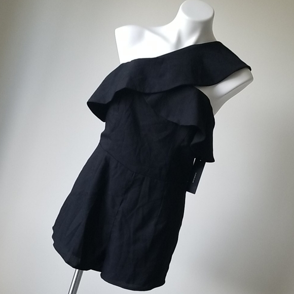 Lulu's Butterfly Effect One Shoulder Romper - Picture 6 of 16